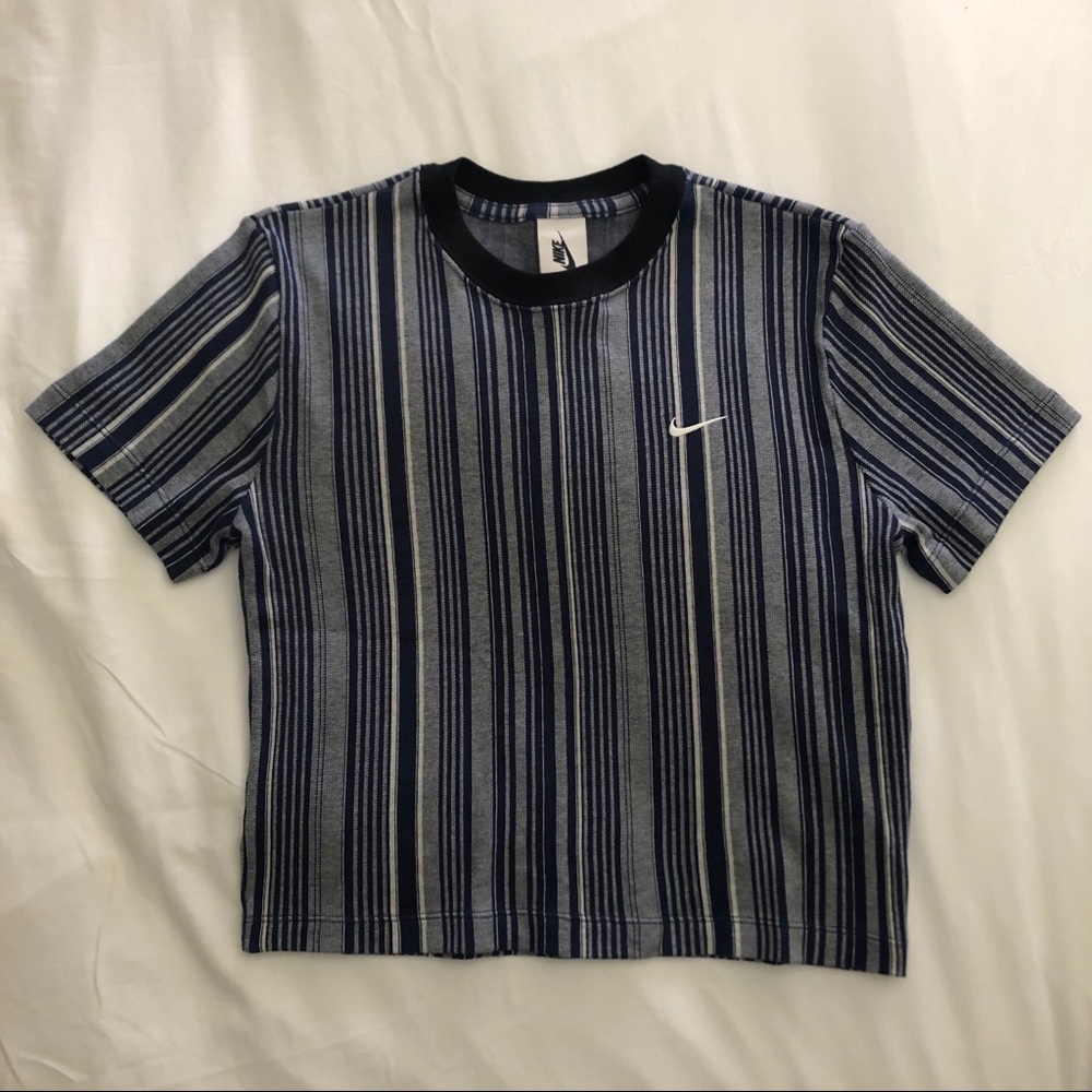 Nike Women’s Striped T-Shirt